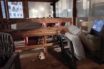 Verpuffung bei Silvesterparty mit Dutzenden Toten: Opfer noch nicht identifiziert