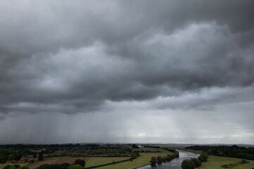 Das Wochenende wird ungemütlich: Regen und Gewitter in NRW