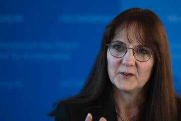 Nach Verfassungsschutz-Affäre: Brandenburgs Innenministerin tritt zurück