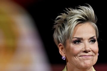 Beliebte Moderatorin mit traurigem Geständnis: TV-Chefs forderten gewisse "Gegenleistungen"