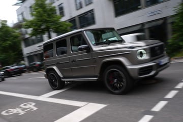 Diebe stehlen Luxus-Geländewagen ohne Schlüssel: Schaden beträgt halbe Million Euro