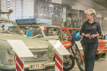 Dresden: Rettungsplan geplatzt: Simmels DDR-Museum kommt untern Hammer