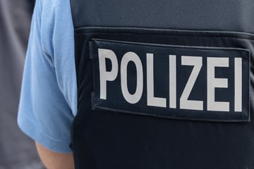 Mann in Steinbach hinterrücks attackiert und mit Messer verletzt