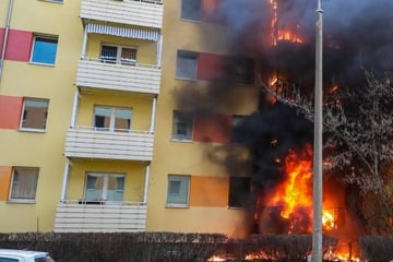 Leipzig: Heftiger Wohnblock-Brand in Leipzig: Experten schließen mögliche Ursache aus
