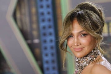 Jennifer Lopez shares teasing first look at Kiss of the Spider Woman!