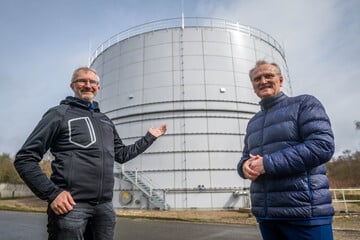 Chemnitz: Neuer Gasspeicher an Chemnitzer Kläranlage: Energieversorgung aus eigenem Abwasser