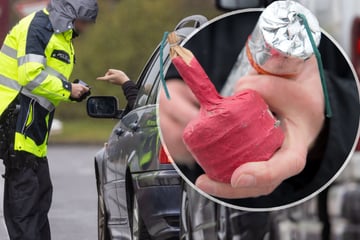 Unverantwortlich! Vater kauft mit Sohn illegale Tschechen-Böller, Polizei erwischt sie