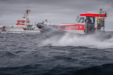 Lebensgefahr auf der Ostsee! Segelyacht droht zu sinken: Familie mit drei Kindern an Bord