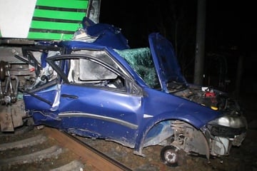 Unfall am Bahnübergang: Züge zwischen Magdeburg und Berlin fallen aus