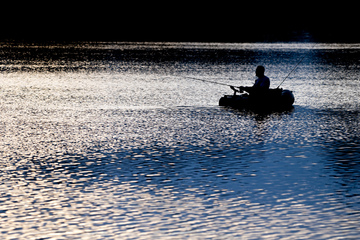 Bootsunglück auf dem Dobbertiner See: Angler wird tot aufgefunden