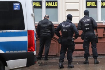 Razzia in NRW und Rheinland-Pfalz: Polizei-Spezialeinheiten gehen gegen organisierte Kriminalität vor