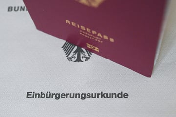 Berlin: Falsche Urkunden ausgestellt: Sachbearbeiter bürgert Familie eigenmächtig ein