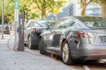 E-Autos werden hauptsächlich von Immobilienbesitzern gekauft