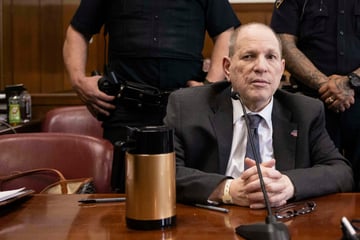 Harvey Weinstein beteuert Unschuld: Kommt er nun auf freien Fuß?