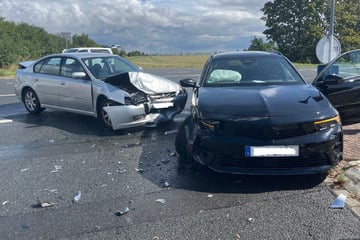 Vorfahrt missachtet: Kreuzungscrash im Harz fordert vier Verletzte, darunter ein Kind