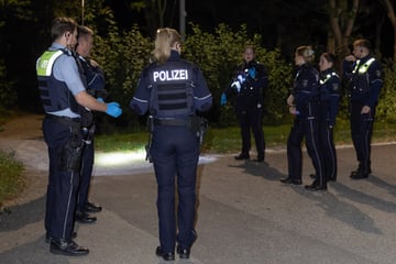 Täter schießt mehrfach auf Mann und flieht - Polizei betont: "Keine Gefahr für andere"