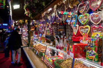 Weihnachtsmarkt "Winterzauber" in Berlin-Lichtenberg: Pforten geöffnet