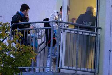 Tödliche Messerattacke in Flüchtlingsheim: Polizei fahndet mit Hochdruck nach dem Täter