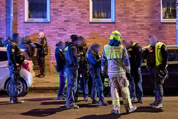 Messerattacke: Mann schlägt Freundin, dann gibt's Stiche