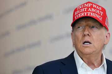 Trump speaks out on John Bolton FBI raid: "He's sort of a lowlife"
