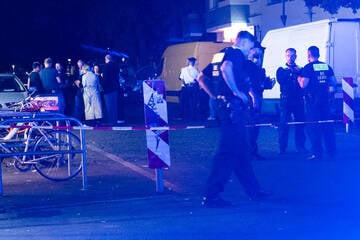 Berlin: Blutige Macheten-Attacke in Mitte: Mann lebensbedrohlich verletzt