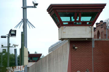 Berlin: Weniger Diskriminierung hinter Gittern: Dieses Berliner Gefängnis ist jetzt divers!