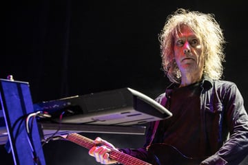 The Cure guitarist and keyboard player Perry Bamonte has died