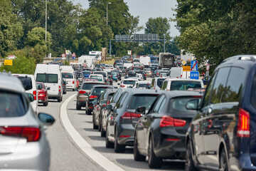 Elbtunnel-Sperrung sorgt weiter für Verkehrs-Chaos!