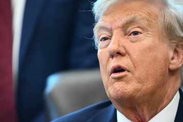 Trump suggests Americans "like a dictator" while signing controversial new federal orders