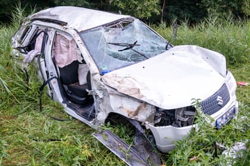 Unfall A3: Auto von Familie überschlägt sich auf Heimweg aus Urlaub: Zwei Tote, drei Verletzte!