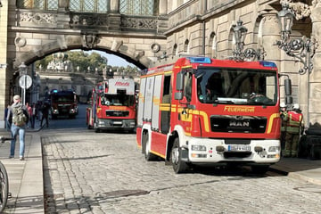 Dresden: Feuerwehr am Residenzschloss im Einsatz: Was ist da los?