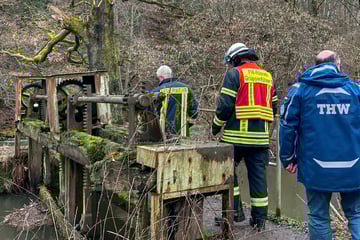 Beschädigtes Wehr: Fluss droht Campingplatz zu überfluten