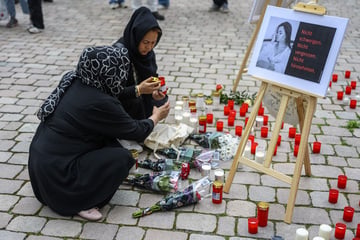 Chemnitz: Chemnitzer gedenken der getöteten Frau (†38)