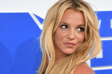 Britney Spears says real life is a "set-up" in quickly-deleted rant