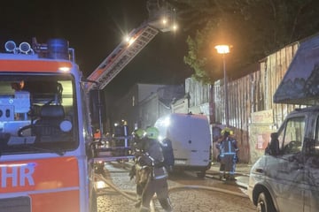 Berlin: Feuer auf Gelände von Techno-Club
