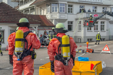 Großeinsatz auf Firmengelände: Giftiges Gas ausgetreten