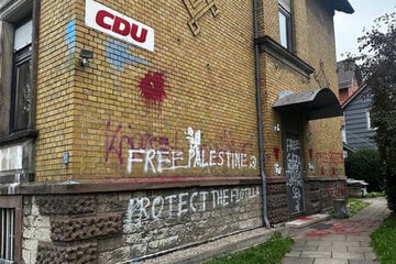 "Free Palestine": CDU-Parteigebäude in Göttingen mit Farbe und Steinen attackiert