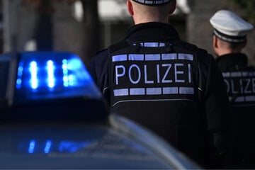 Berlin: Masken-Männer ziehen 18-Jährigen ab und prügeln ihn krankenhausreif