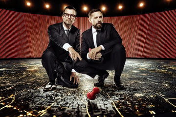 Joko und Klaas auf dem Wertstoffhof in Erfurt: "Im Fernsehen läuft nur noch Schrott"
