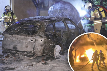 Dresden: Skoda brennt in Dresden aus und zerstört Carport