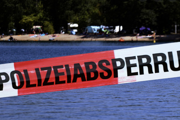Leipzig: Einsatz am Kulkwitzer See: Bewaffnete Frau bedroht Mann und seine Tochter