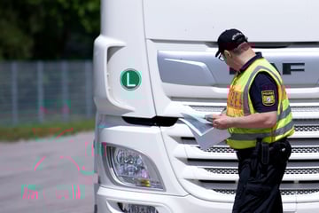 Lkw-Fahrer halten sich nicht an Regeln: "Alarmierende" Lage auf Bayerns Straßen