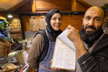 Aktion "Ich zahl' für Zwei": So macht Imbiss-Besitzer Tausende Bedürftige satt