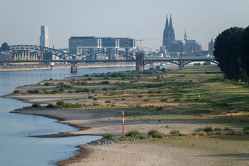 Negativmarke in Emmerich geknackt: Rheinpegel sinkt stetig weiter