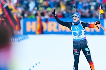 In Notbesetzung! Deutsche Biathlon-Damen feiern nächsten Staffelsieg vor Heimpublikum