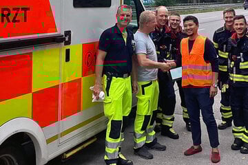 Baby hatte es eilig, Papa wird zur Hebamme! Geburtsort: A95, Kilometer 4,9