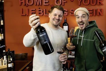 Dresden: Er steckt voller Geheimnisse: "WeinKulturBar" präsentiert eigenen Rotwein