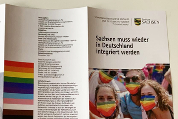 "Sachsen muss wieder in Deutschland integriert werden": Was hat es mit diesem Flyer auf sich?