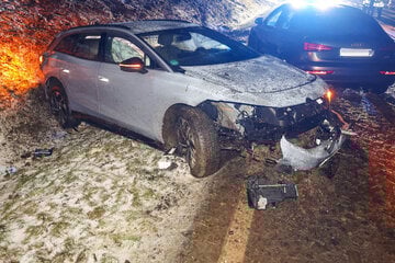 Unfall A4: Nach Schneeschauern: Mehrere Unfälle auf A4 in Sachsen