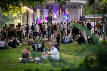 Unwetter stoppt Kosmos-Festival in Chemnitz - Abbruch!